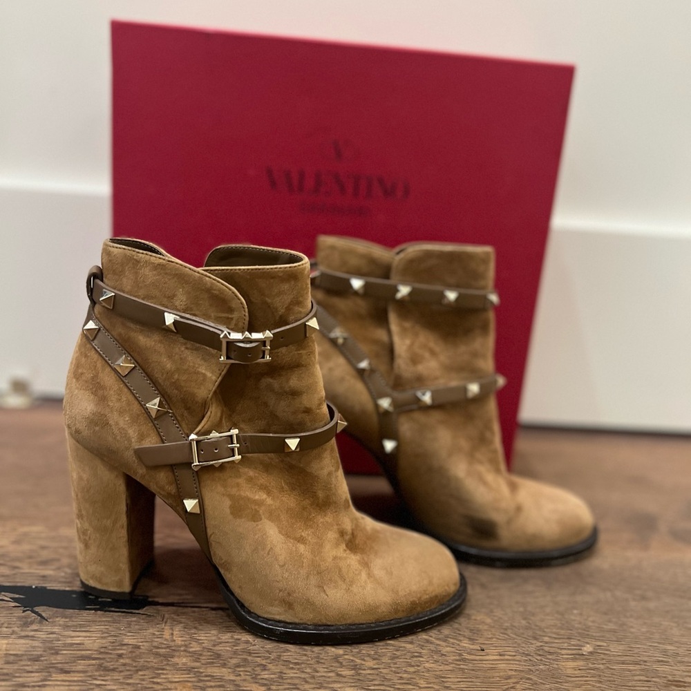 Valentino Women's Tan Suede Rockstud Ankle Boots